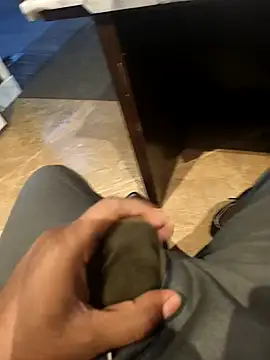 hotboy43339 online show from 11/02/25, 02:27