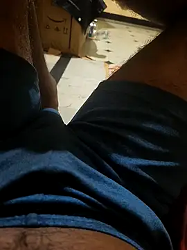 hotboy43339 online show from 10/13/25, 02:40