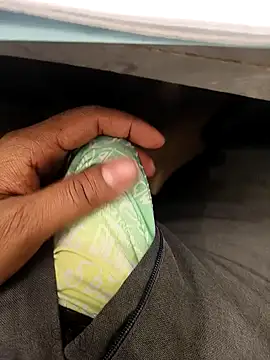 hotboy43339 online show from 03/06/26, 02:50