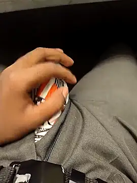 hotboy43339 online show from 10/01/25, 02:17