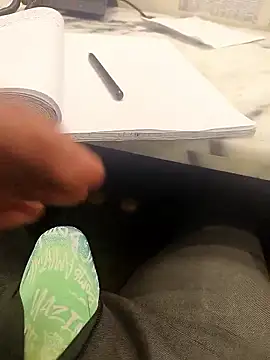 hotboy43339 online show from 01/14/26, 09:02