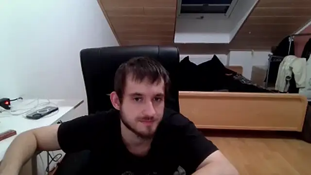 Bez3ybik online show from 11/19/25, 07:36