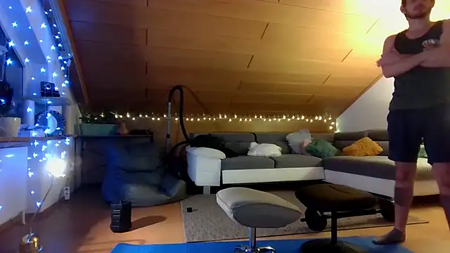 Bez3ybik online show from 11/14/25, 09:29