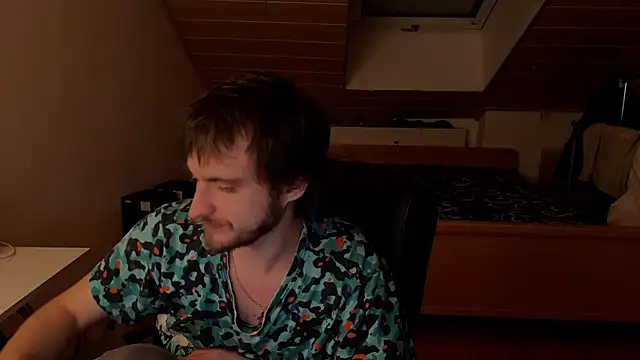 Snapshot of Bez3ybik chatting on 01/10/26, 05:30 Bez3ybik online show from 01/10/26, 05:30