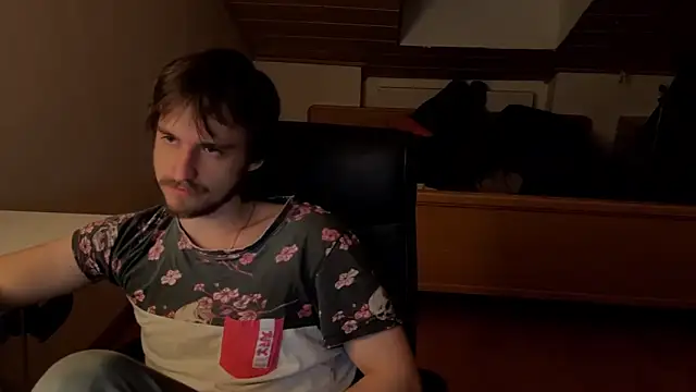 Snapshot of Bez3ybik chatting on 02/19/26, 11:01 Bez3ybik online show from 02/19/26, 11:01