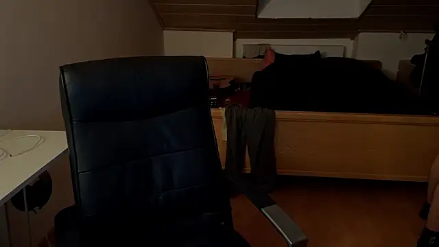 Snapshot of Bez3ybik chatting on 02/25/26, 11:26 Bez3ybik online show from 02/25/26, 11:26