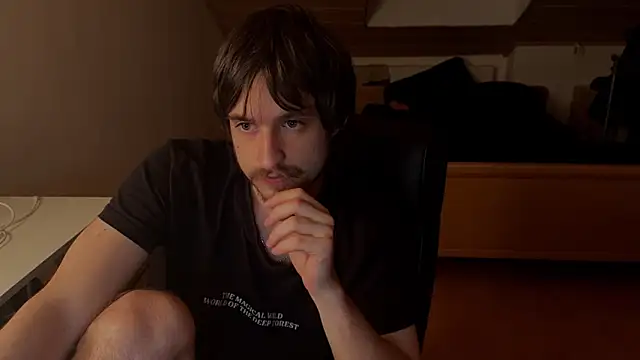 Snapshot of Bez3ybik chatting on 03/01/26, 04:23 Bez3ybik online show from 03/01/26, 04:23