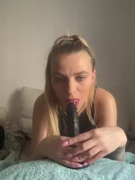 BrumeLove online show from 03/03/26, 09:16