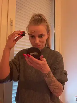 BrumeLove online show from 04/16/26, 08:37