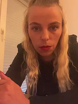 BrumeLove online show from 05/20/26, 07:05