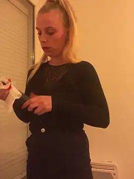 BrumeLove online show from 05/11/26, 07:55