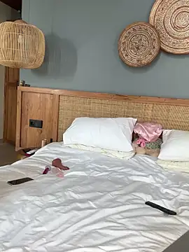 Snapshot of auriangel chatting on 02/06/26, 01:34 auriangel online show from 02/06/26, 01:34