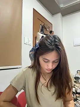 LanySylvia online show from 11/15/25, 01:48