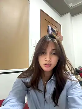 LanySylvia online show from 10/20/25, 03:01