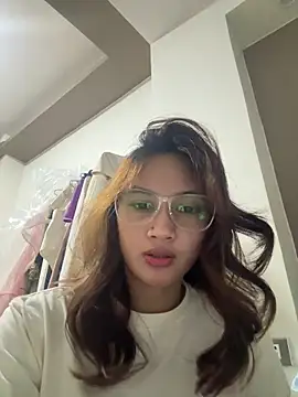 LanySylvia online show from 04/03/26, 06:53