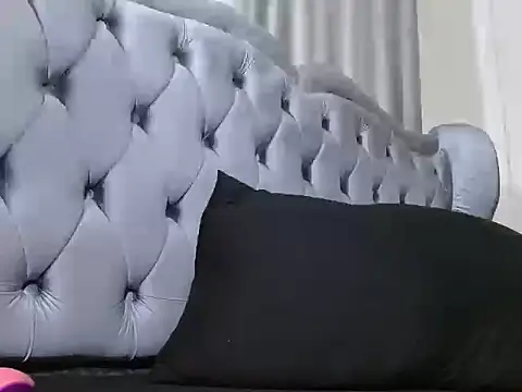 charlie0728 online show from 10/30/25, 07:06