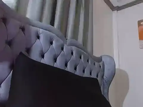 charlie0728 online show from 12/15/25, 06:47