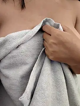 pihu099 online show from 11/01/25, 01:38