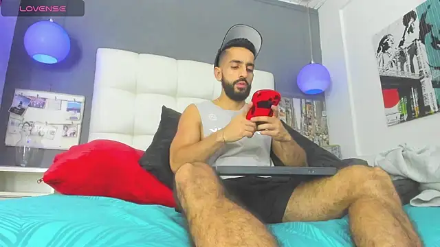 Yiyo10  online show from 02/10/26, 04:22