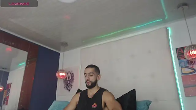 Yiyo10  online show from 03/12/26, 08:57