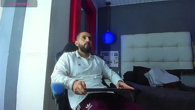 Yiyo10  online show from 02/23/26, 03:30