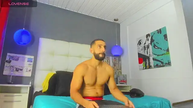 Yiyo10  online show from 03/17/26, 08:56