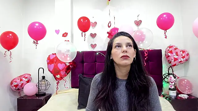 Snapshot of MashaPiink chatting on 02/16/26, 12:48 MashaPiink online show from 02/16/26, 12:48