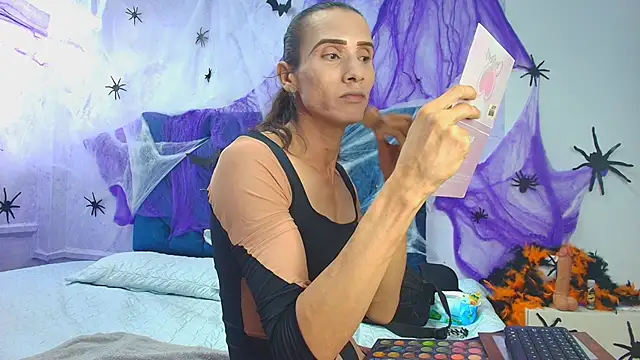 Snapshot of shantala_nastasiia chatting on 10/05/25, 01:35 shantala nastasiia online show from 10/05/25, 01:35