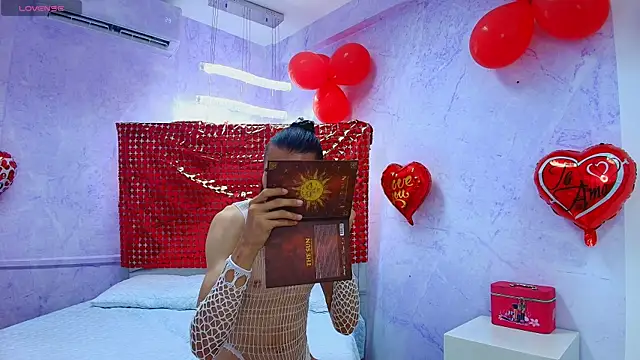 Snapshot of shantala_nastasiia chatting on 09/19/25, 12:31 shantala nastasiia online show from 09/19/25, 12:31