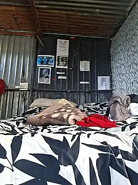 DxckMan3 online show from 12/17/25, 01:27