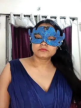 MEERAcle online show from 02/04/26, 01:06