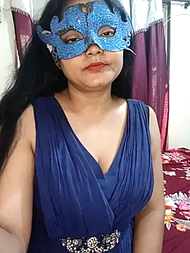 MEERAcle online show from 04/18/26, 04:04