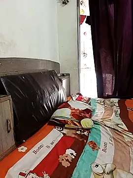 MEERAcle online show from 02/21/26, 07:54