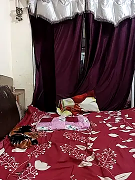 MEERAcle online show from 03/19/26, 06:08