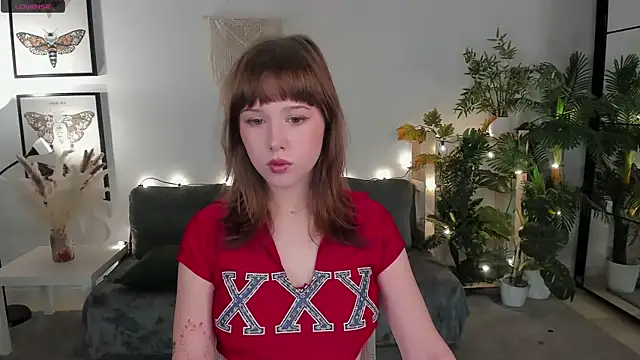 JanetMoor online show from 05/26/26, 03:54