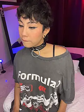 ZahaRose online show from 11/04/25, 02:59