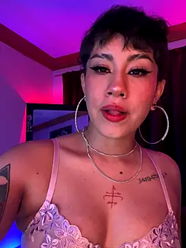 ZahaRose online show from 10/16/25, 01:25