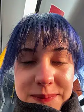 Only April online show from 03/07/26, 05:25