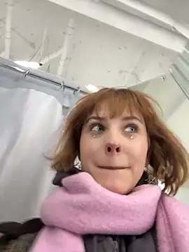 Snapshot of Only_April chatting on 11/07/25, 09:25 Only April online show from 11/07/25, 09:25