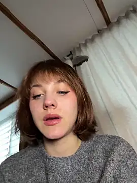 Snapshot of Only_April chatting on 12/23/25, 10:36 Only April online show from 12/23/25, 10:36