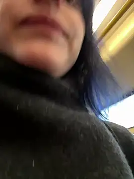 Only April online show from 03/19/26, 04:12