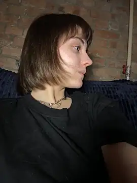 Snapshot of Only_April chatting on 12/03/25, 08:52 Only April online show from 12/03/25, 08:52