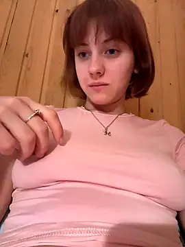 Snapshot of Only_April chatting on 11/13/25, 07:07 Only April online show from 11/13/25, 07:07