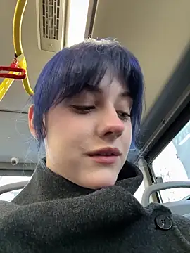 Only April online show from 04/01/26, 04:14