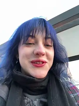 Only April online show from 04/11/26, 03:25