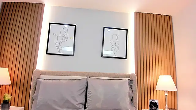 catalina jolie online show from 11/16/25, 04:06