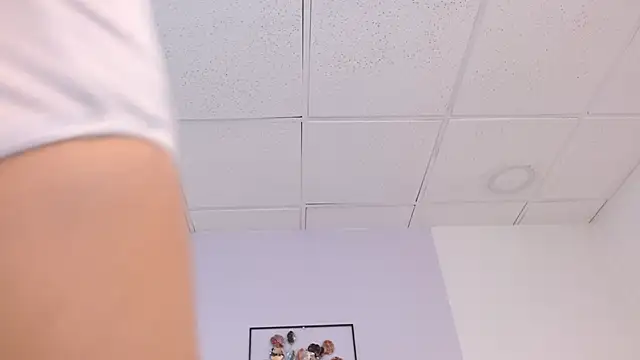 Celesstegh online show from 04/08/26, 11:22