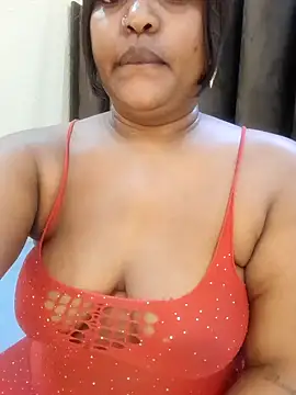 BigAssjuicy26 online show from 11/13/25, 06:23