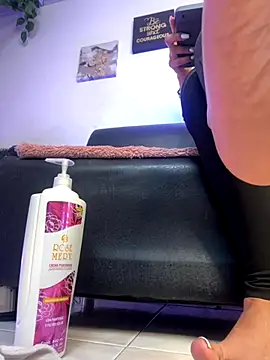 fetish foot  online show from 11/10/25, 06:24