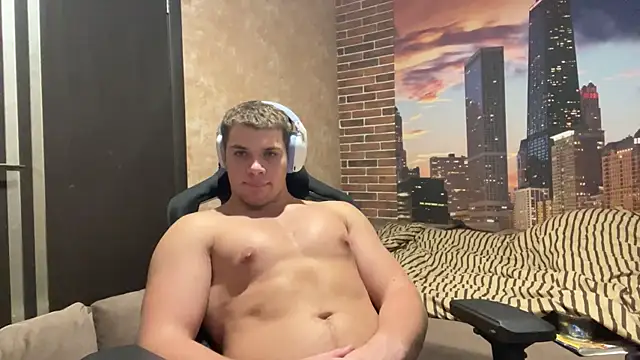 MusclePhantom online show from 11/13/25, 09:19